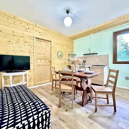 Charming Historic Hideaway With Stunning Pool * 西尼加利亚